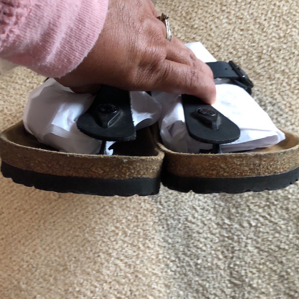 Birkenstock sandals euro 38 EUC - Picture 5 of 10